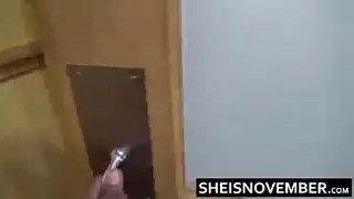 منظف أبيض نموذج