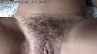 بالإصبع الجدة مثليه الألمانية مقلاع