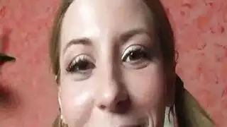 فتى يخوض تجربة شرجية صعبة في مشهد صريح