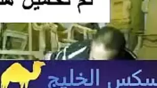نجار مصري ينيك في الورشه
