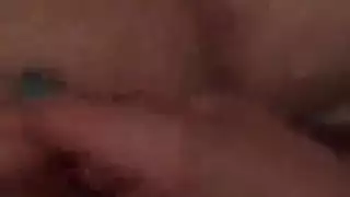 غالبا ما يكون تحطيم امرأة شقراء في كثير من الأحيان المجموعات ثلاثية مع مختلف اللاعبين والاستمتاع بكل ثانية