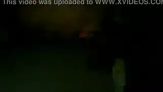 ولد ينيج بنت لبسه ملابس ضيقه