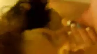 تدريب حلقي إباحي: جلسة مص ديوكين سوداوين