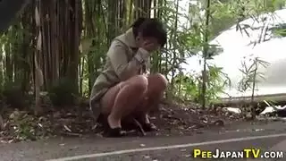 فتاة يابانية تطلب جماعًا عنيفًا من زوجها