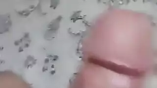 نيك شاب مرات ابوه ويشبعها بوس واحضان